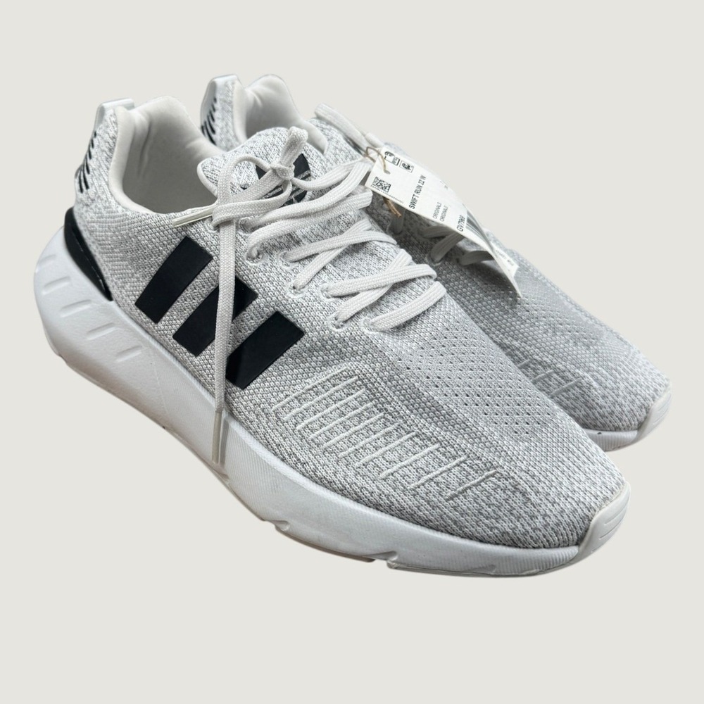 Adidas Swift Run 22 W Sneakers Size 8.5 Grey White Athletic Running GV7969